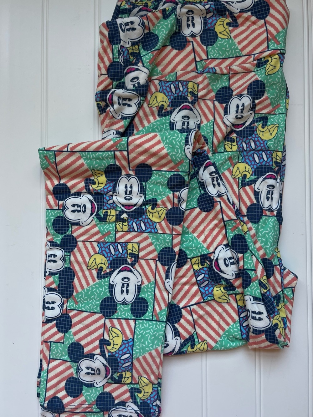 New LuLaRoe Tall & Curvy (12-18) Disney Mickey Mouse Leggings